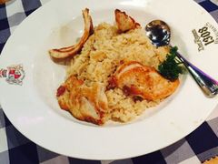 皇冠自酿啤酒坊-皇冠自酿啤酒坊(中国红街5号楼店)