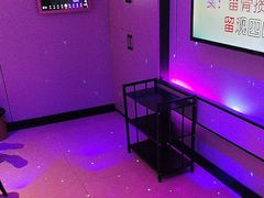 -唯爱KTV聚会餐厅(仙林东城汇店)
