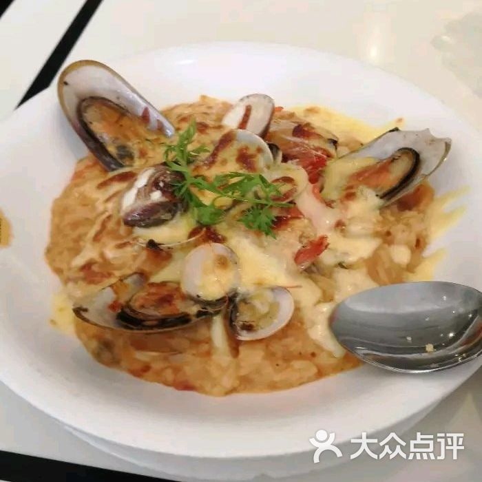 宝丽餐厅