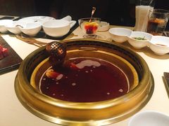 -余欢领鲜火锅(新街口店)