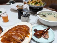 -梅利汴京烤鸭•开封豫菜地标店(东司门店)