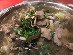 -谢老五跷脚牛肉·非遗传承店