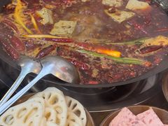 -黄潇洒老火锅(九眼桥宏济巷店)