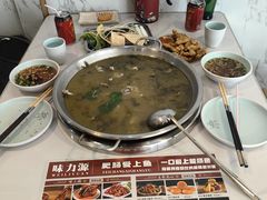 -味力源·肥肠爱上鱼(红牌楼金冠好店)