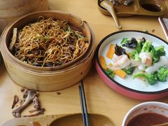 -小六汤包砂煲菜(文景路店)