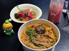 -W COLLECTIVE  DESSERT SHOP