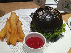 -LO CALCOW卡路力轻食主义餐厅(陆家嘴店)