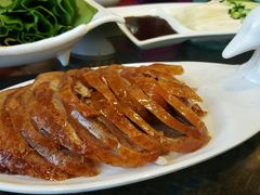 烤鸭-东四民芳餐厅(世茂工三店)