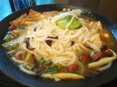 -谷小姐秘制螺蛳粉(棉纺路店)