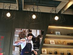 -瑞幸咖啡(杭州绿地中央店)