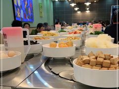 自助取餐区-咕叽咕叽回转自助小火锅(南京商厦店)