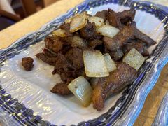 孜然羊肉-维吾尔餐厅(宜山路店)