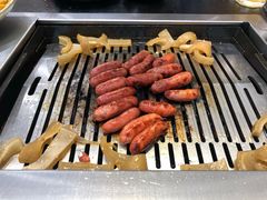 -臻牛烤肉