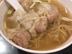 鲜肉云吞面-恩宁刘福记(东华东路店)