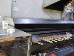 -新疆喀什烤肉饭店(红松路店)