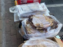 -霞涌市场海鲜摆卖区