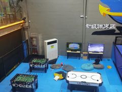 -超时空蹦床团建·VR潮玩运动娱乐·生日派对游乐园(金桥店)