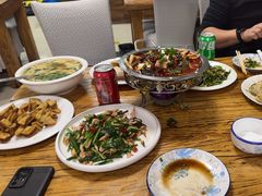 -溢心园香河肉饼总店