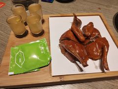 红烧乳鸽-汤城小厨•粤菜•靓汤(望京凯德mall店)