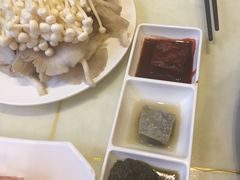 -满旗楼 北京烤鸭·涮羊肉火锅(武昌店)