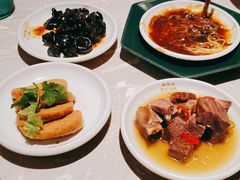 -松鹤面馆·古法焖肉面(观前店)