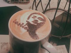 -为你钟情咖啡馆(春熙路太古里步行街店)