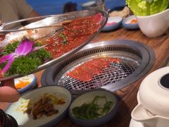 -明洞阿姨·韩式酱蟹烤肉·创意料理(三元桥店)