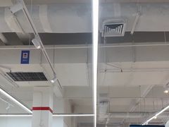 -沃尔玛(前山店)