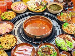 -阿山卓·野生菌火锅·纳西火塘烤肉