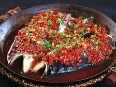 剁椒鱼头-鱼来顺纸上烤鱼