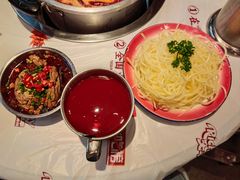 -大芊金重庆串串火锅(南京路店)