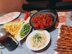-肥肥虾庄·金牌油焖大虾(东湖欢乐谷店)
