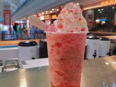 -牛牛和清小妞芝士卷饼厂(红谷滩万达店)