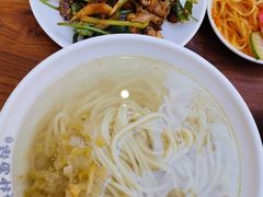 -萍姨抻面馆·鸡架冒菜(清湖店)