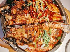 -鸣记脆皮烤鱼·海鲜烤鱼(三八广场店)
