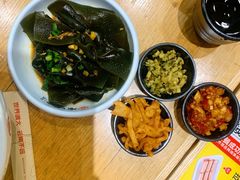 -云味馆·云南菜·云南米线(地王店)