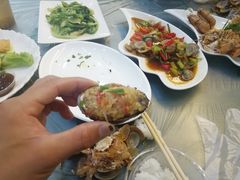 -覃记海鲜美食餐厅