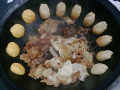 铁锅炖活鱼-铁锅炖活鱼