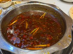 -乡土特色.冷锅鱼.牦牛肉汤锅