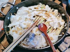 -啫两手·啫啫煲·小饭堂(龙城万科里店)