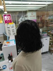 -镁连社·美联社