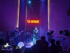 -TZ House音乐现场(来福士中心店)