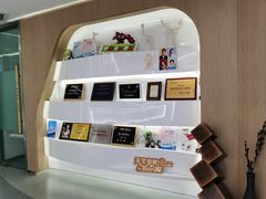-极光口腔·矫正种植修复(锦江店)