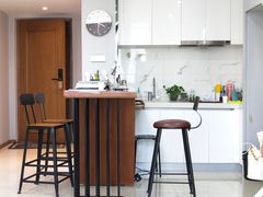 -ME觅妆·定制美妆·彩妆私教(菱角湖店)