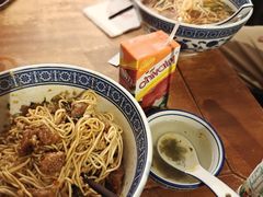 -沪西老弄堂面馆(定西路店)