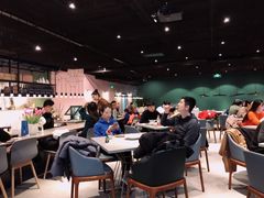 大堂-半山腰·云南菜(侨福芳草地店)
