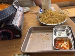 -WOW LUCKY创意韩料(龙阳广场店)
