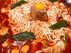 芝士火山炒年糕-包装马车·韩国料理·포장마차