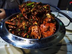 -凤凰路何眼镜香辣蟹(花果园店)