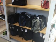 -BIGOFFS 超级折扣(仁恒伊势丹店)